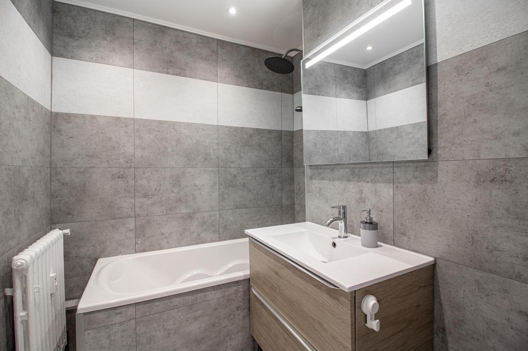 Sweet-Bright Appartement Hayange Buitenkant foto